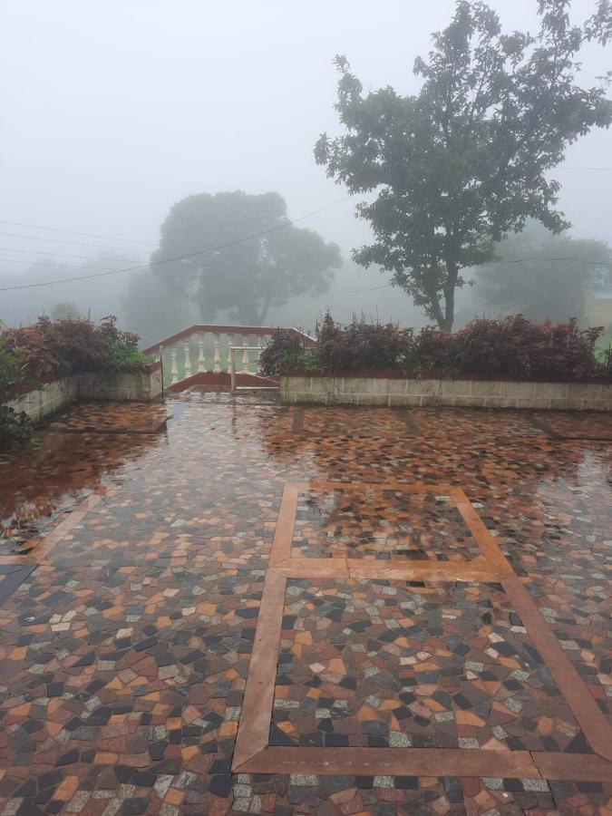 Junglee Nest Holiday Home & Huts Mahabaleshwar Exterior photo