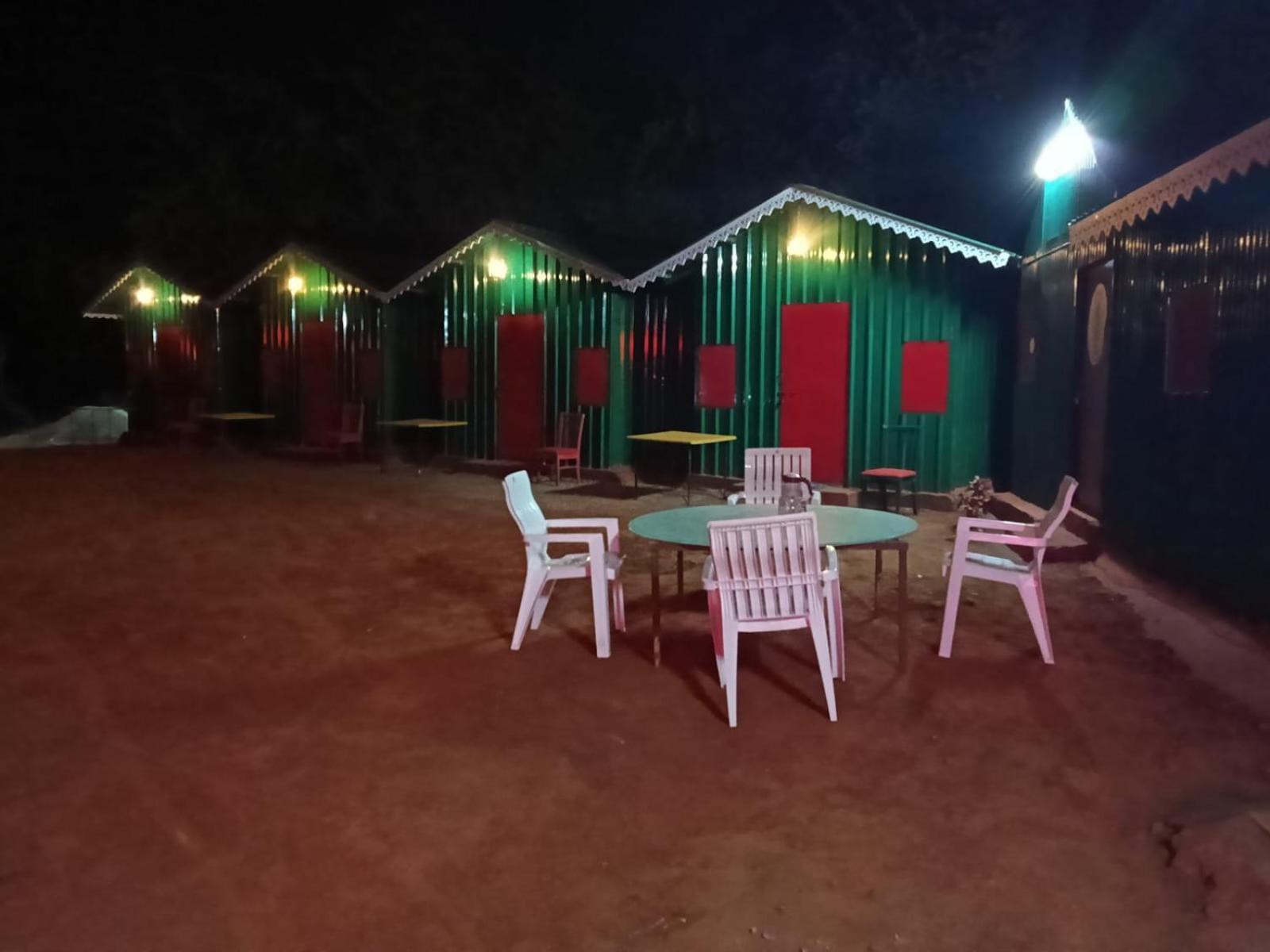 Junglee Nest Holiday Home & Huts Mahabaleshwar Exterior photo